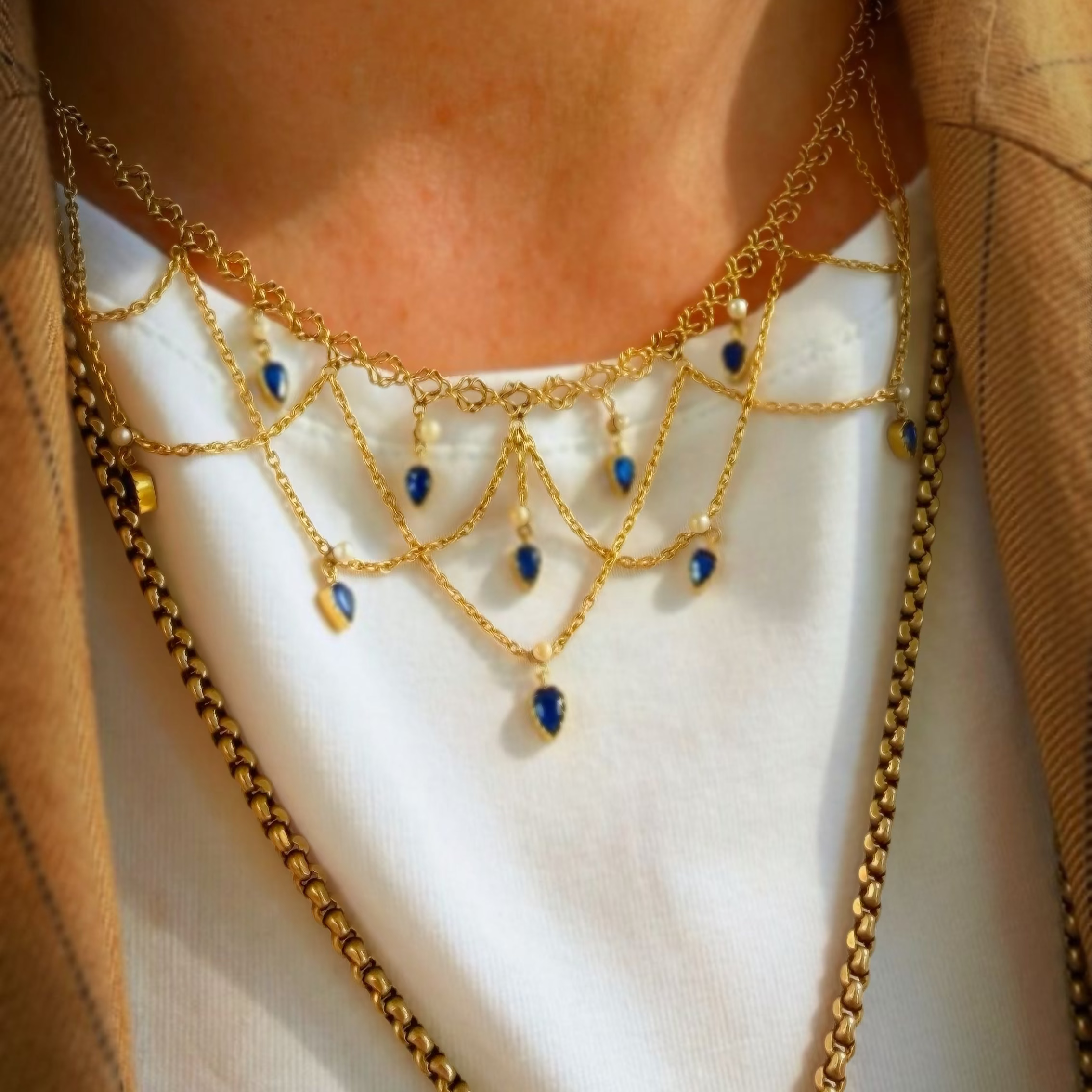 French Belle Époque festoon swag necklace in 18ct gold with Sapphires and Pearls