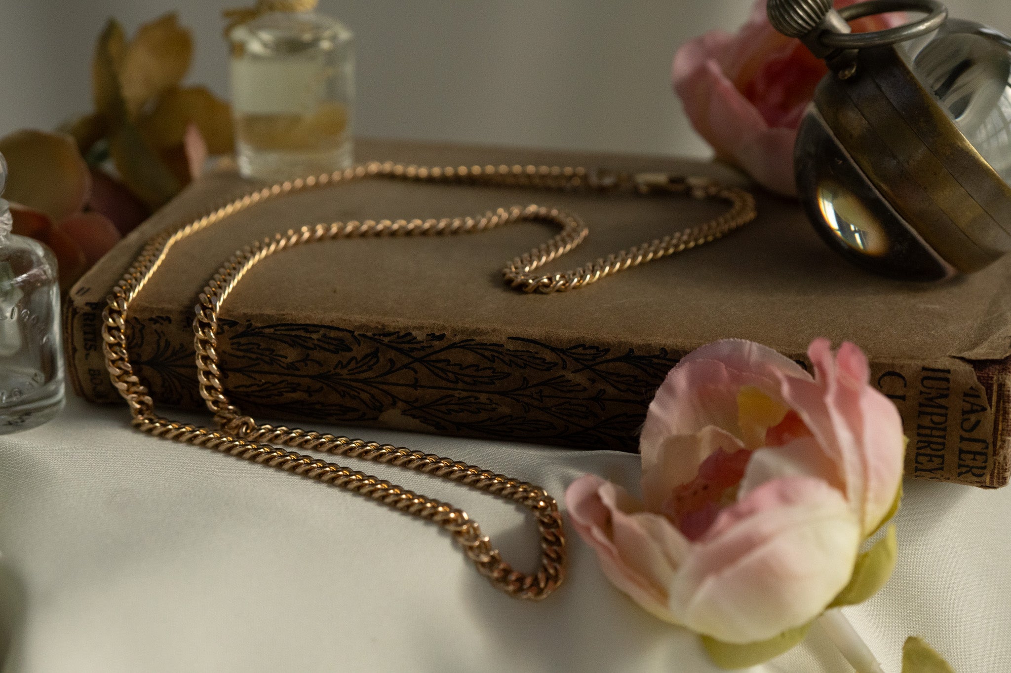 VINTAGE UNOAERRE 9CT SOLID ITALIAN CURB CHAIN image 0