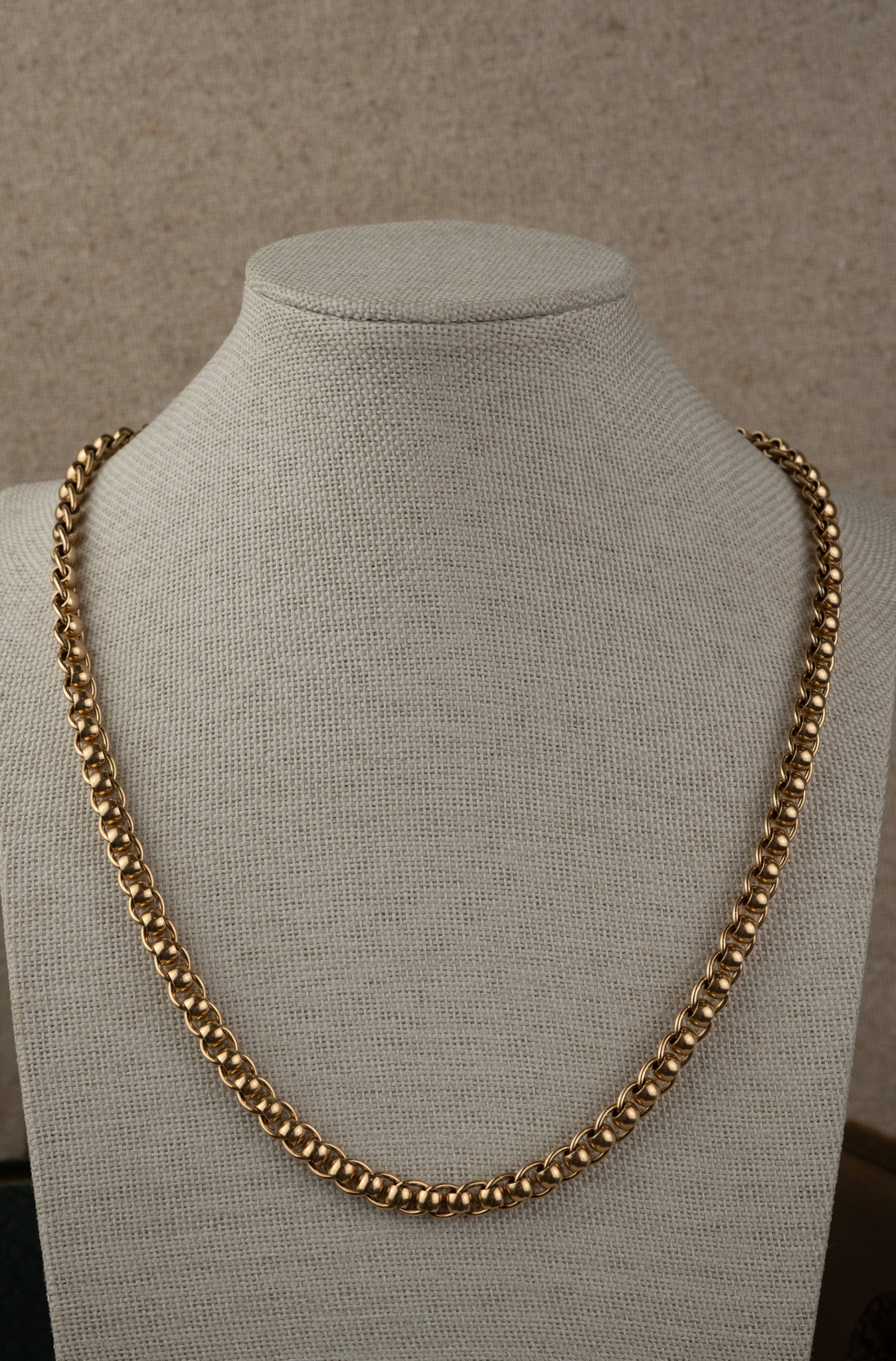 EXCEPTIONAL 9CT SUBSTANTIAL ROLLER BALL CHAIN image 8