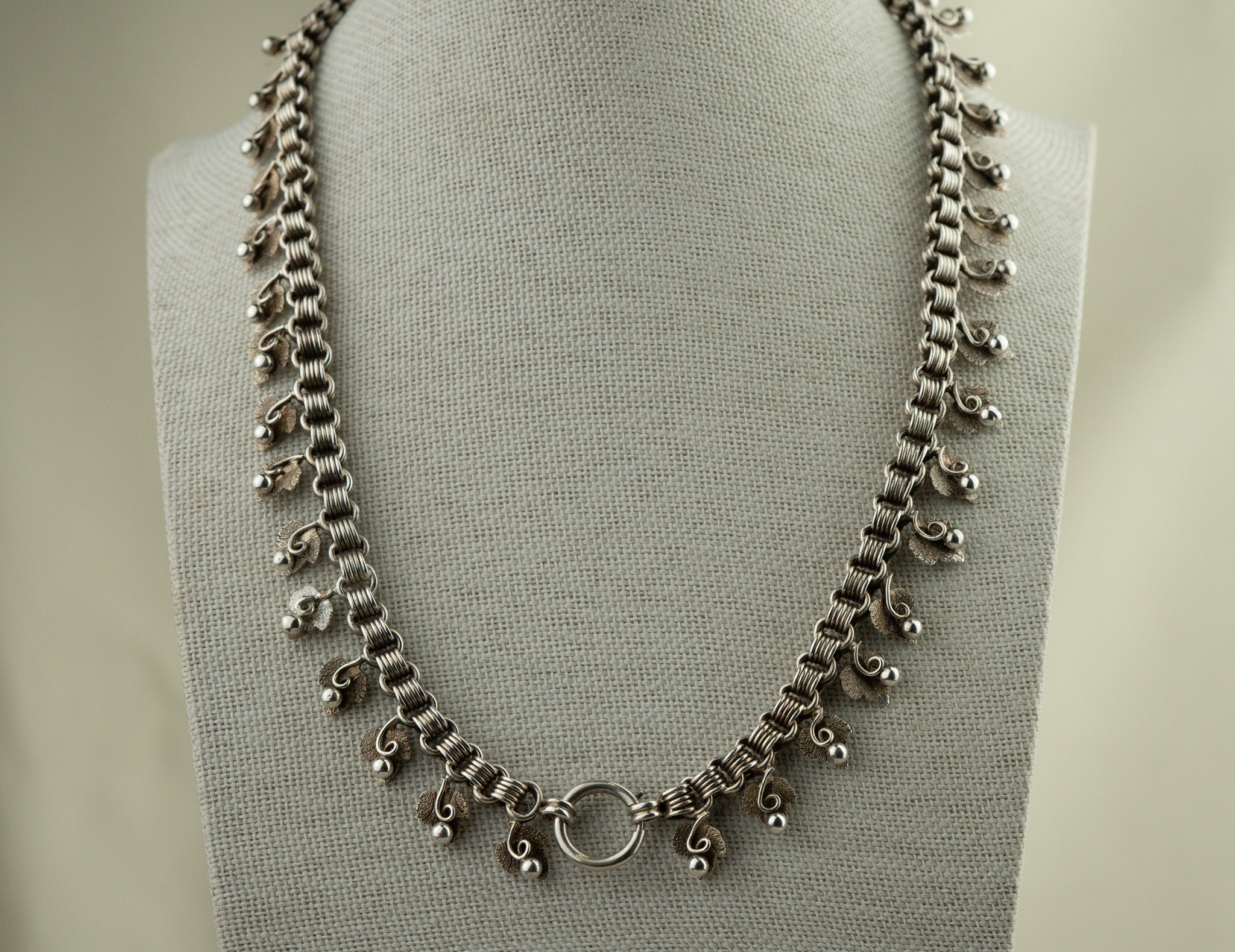 VICTORIAN SILVER BERRY DROP COLLAR NECKLACE - RIBBED BELCHER - 18.5 INCHES image 2