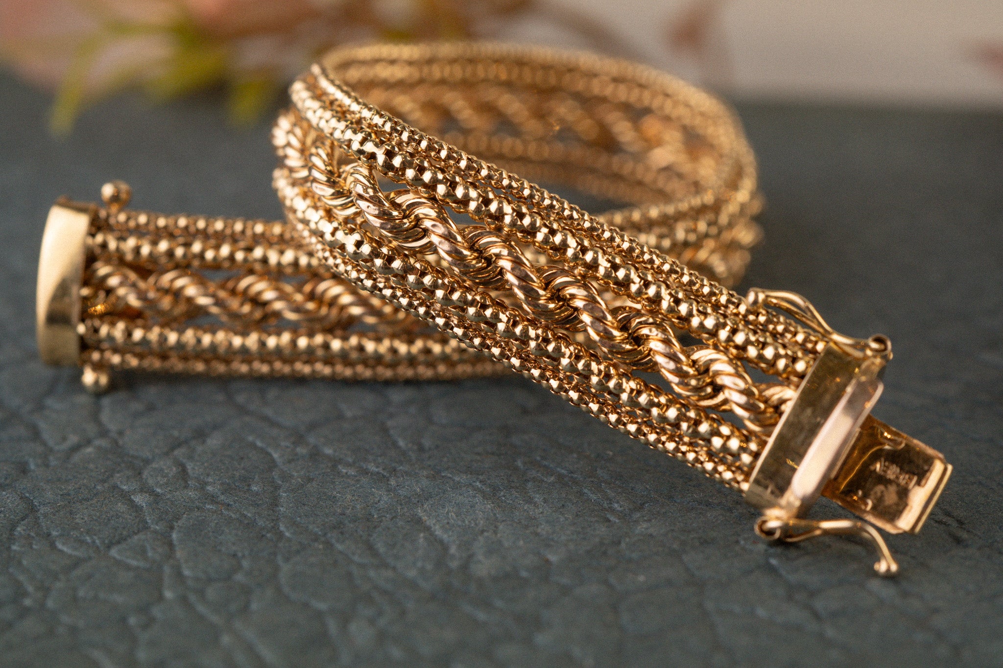 UNOAERRE 9CT GOLD WOVEN BRACELET - ITALIAN GOLD image 0