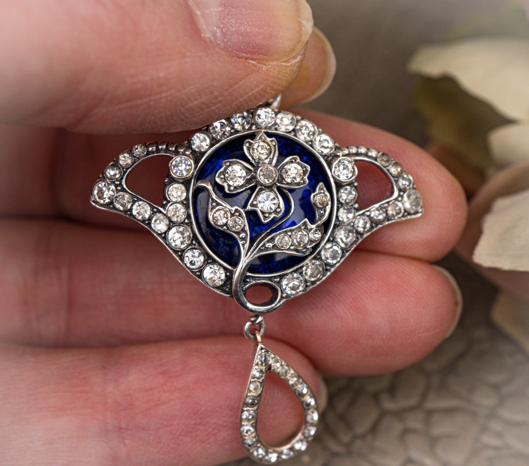 SILVER ENAMEL AND PASTE PANSY PENDANT image 1