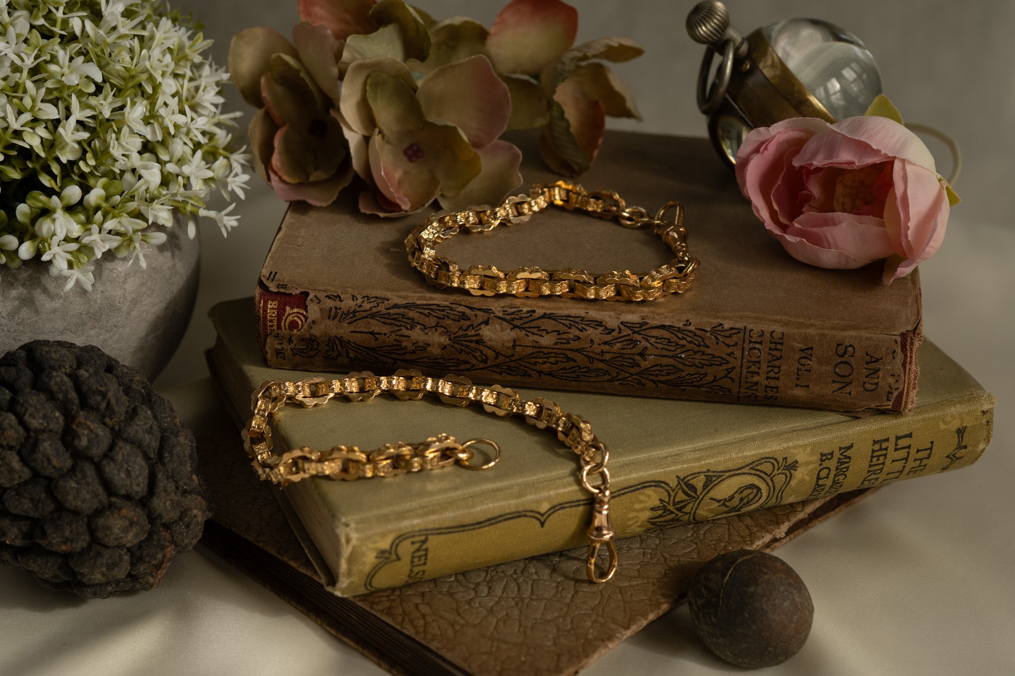 ANTIQUE 9 CT SCALLOPED EDGE BRACELETS WITH ALBERT CLASP - reserved