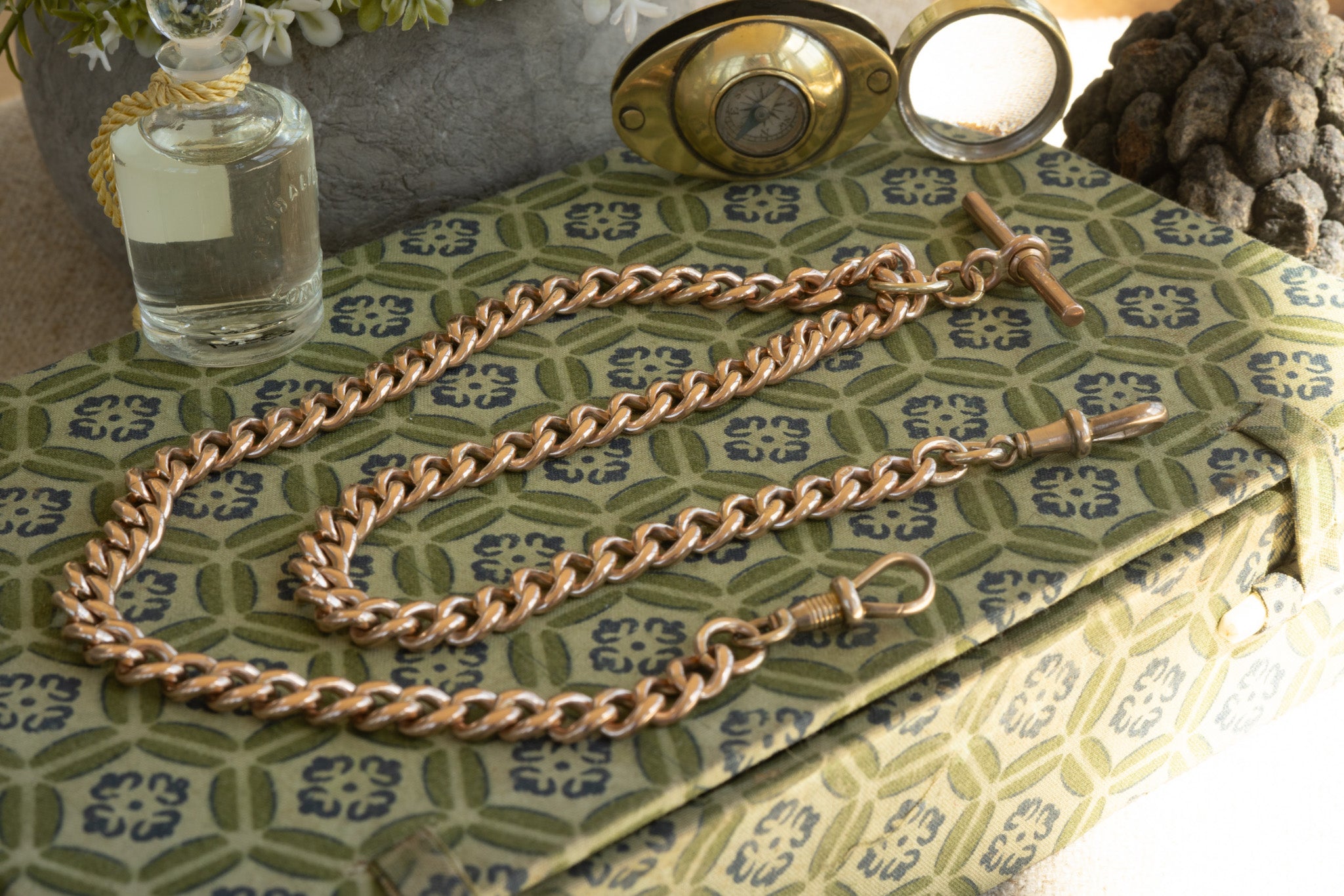 ANTIQUE 9CT GOLD DOUBLE ALBERT CHAIN WITH REMOVABLE T BAR
