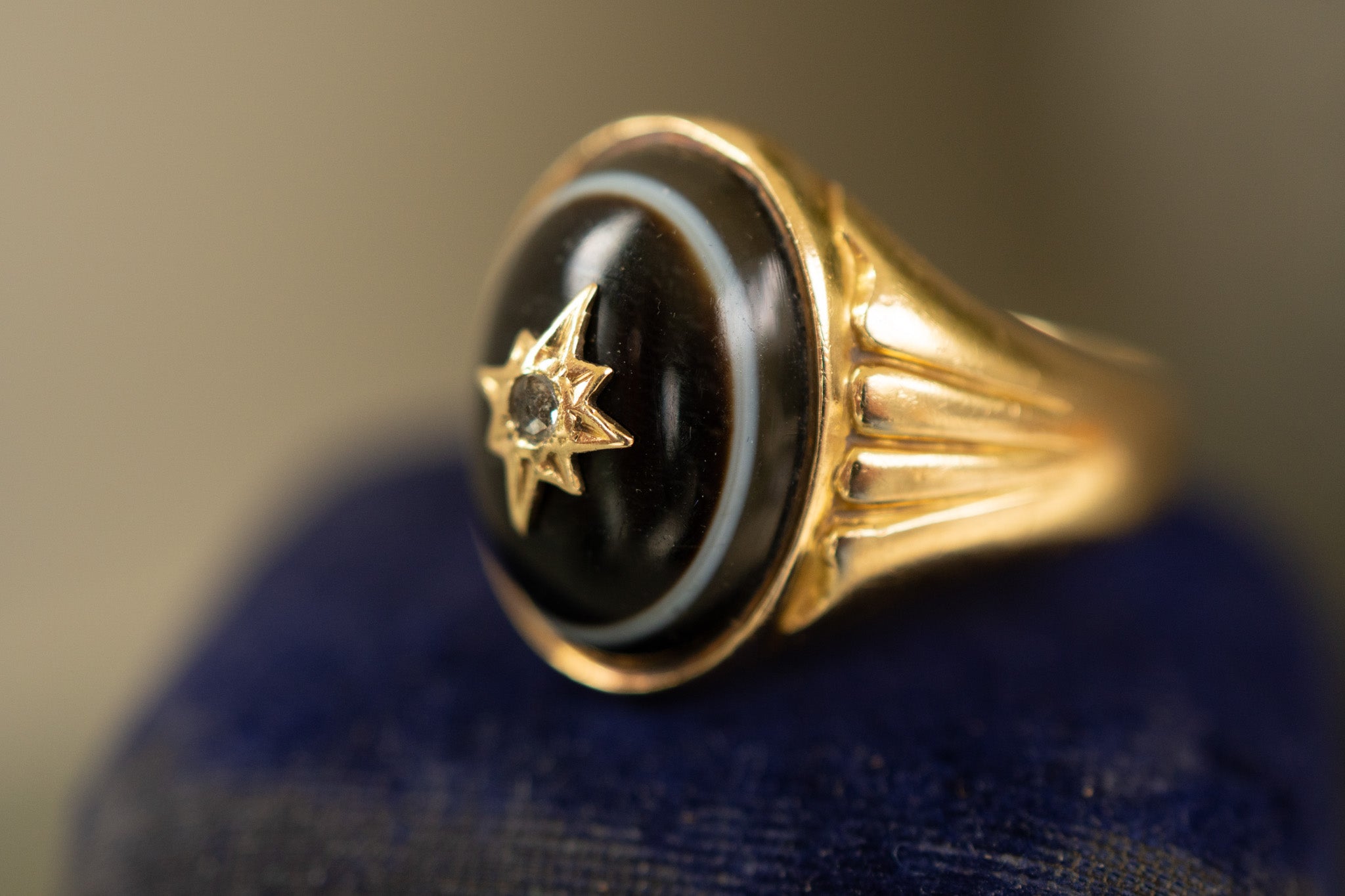 Victorian 18ct Gold Banded Agate and Diamond Ring, Henry Griffiths and Sons
