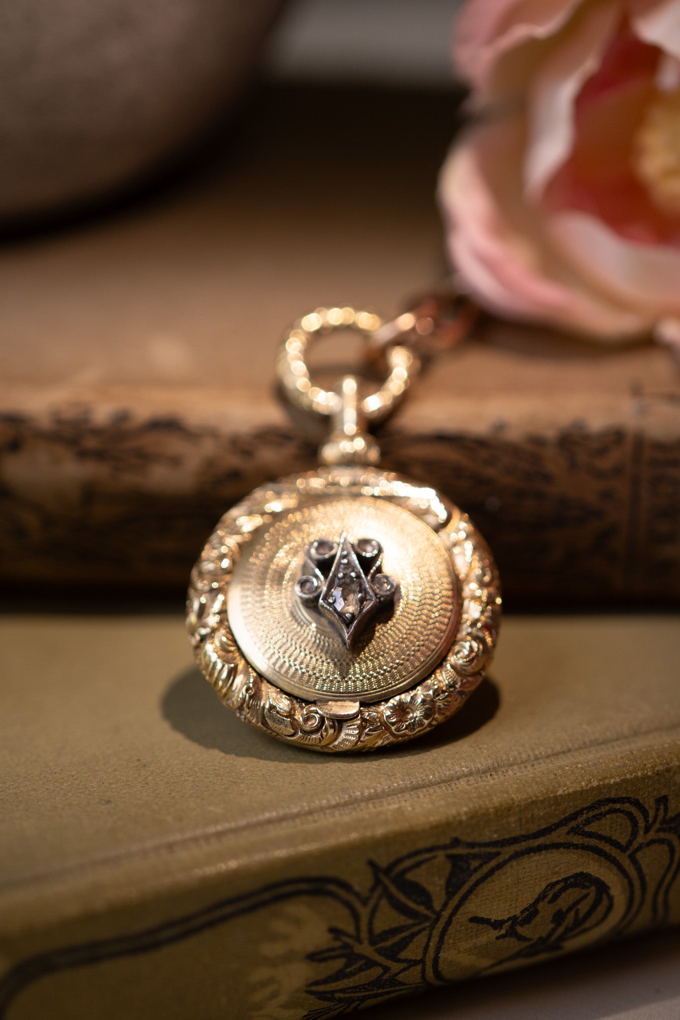 Exceptional Victorian Gold Locket or Vinaigrette, Diamond Set