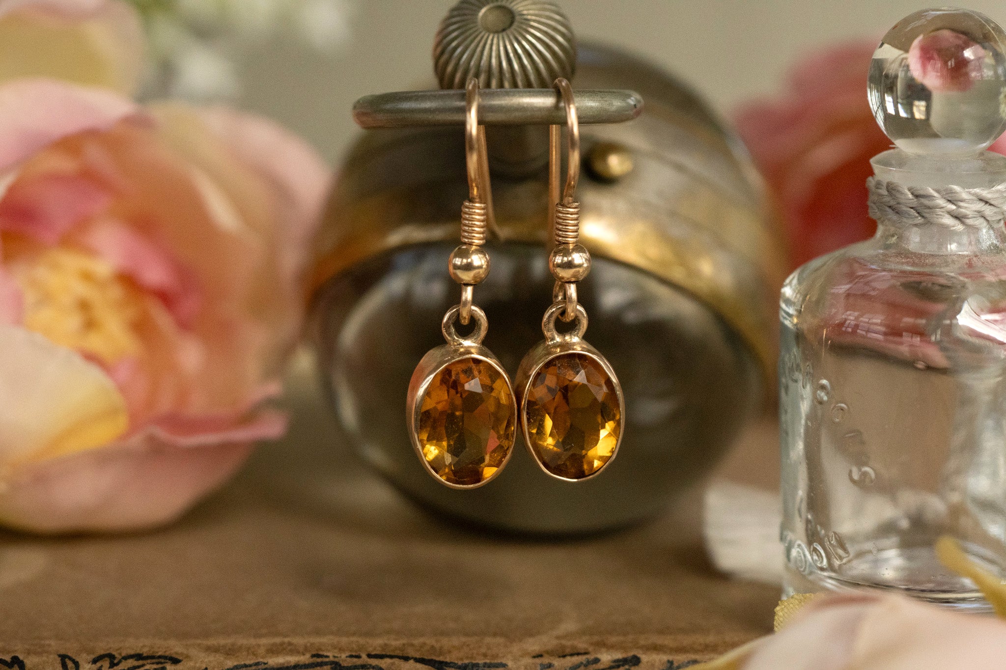 9CT GOLD SUNNY CITRINE DROP EARRINGS image 0