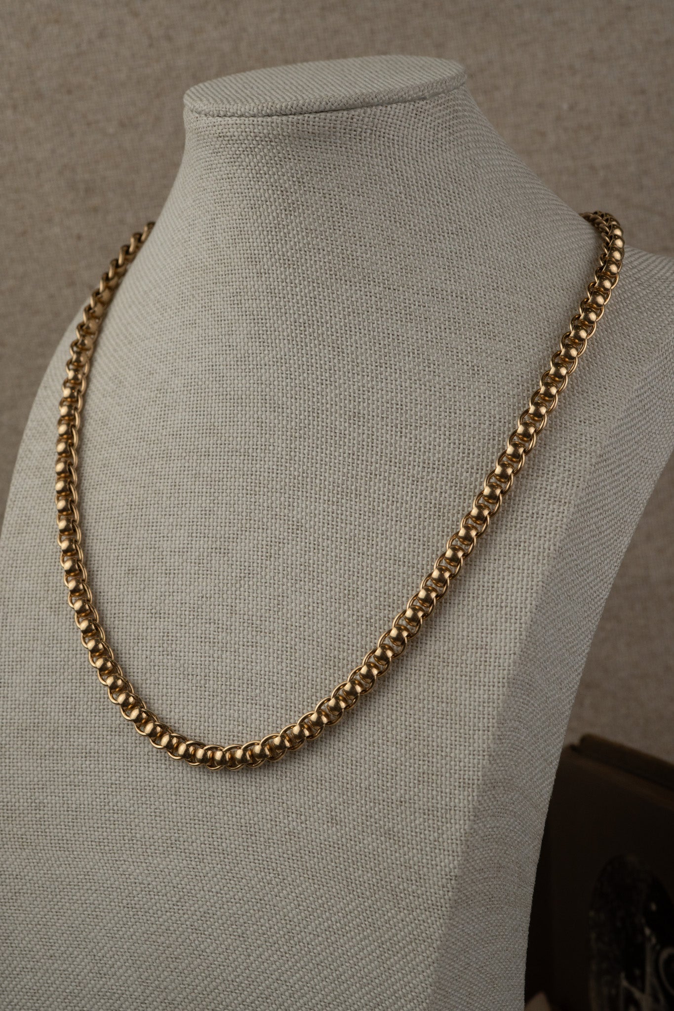 EXCEPTIONAL 9CT SUBSTANTIAL ROLLER BALL CHAIN image 5