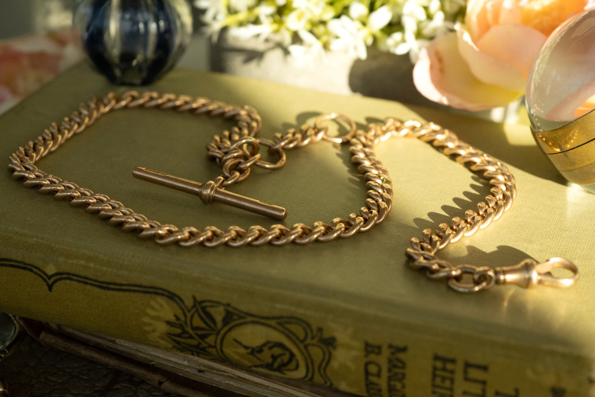 ANTIQUE SOLID ALBERT WITH SWIVEL CLASP AND T BAR image 0