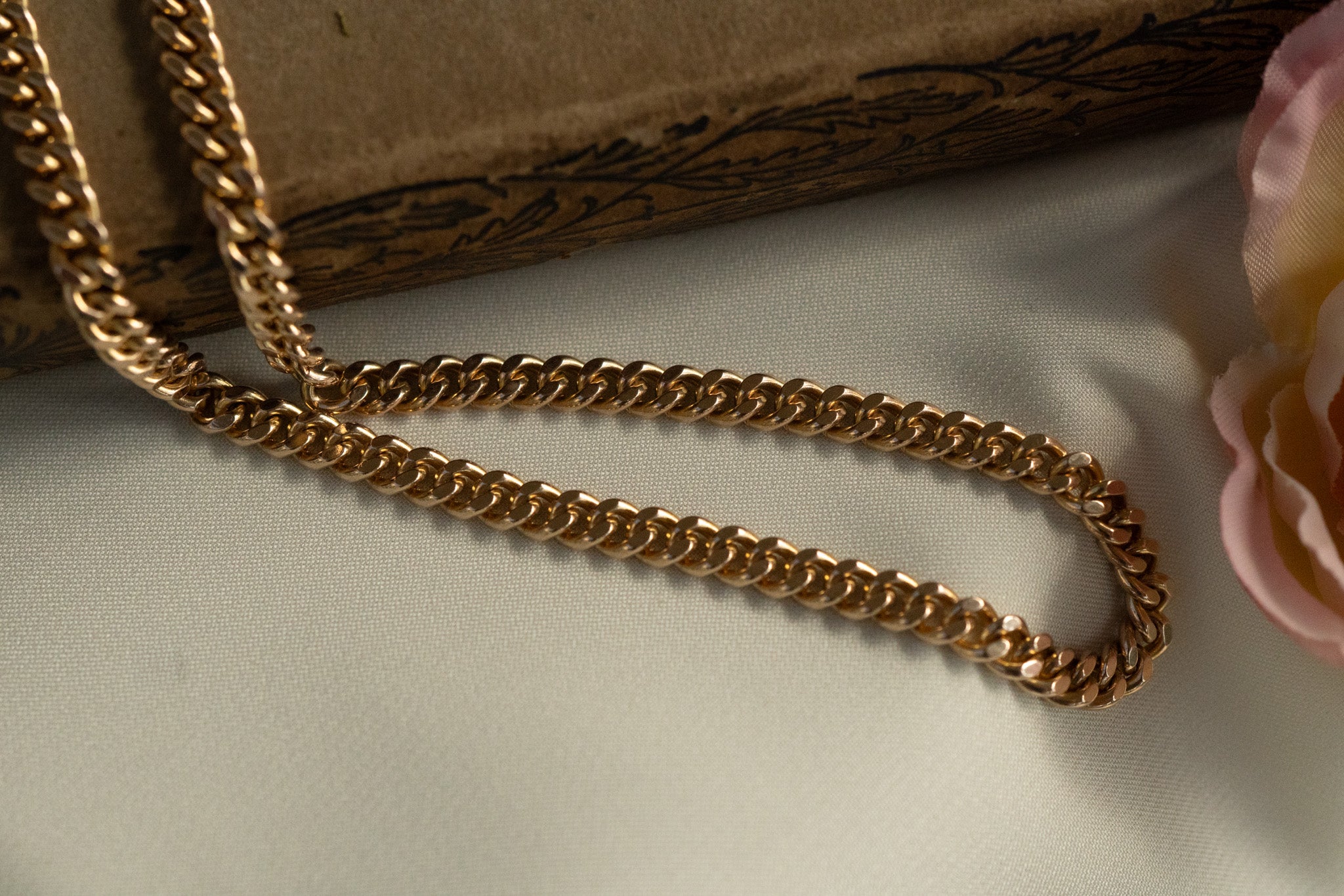 VINTAGE UNOAERRE 9CT SOLID ITALIAN CURB CHAIN image 1