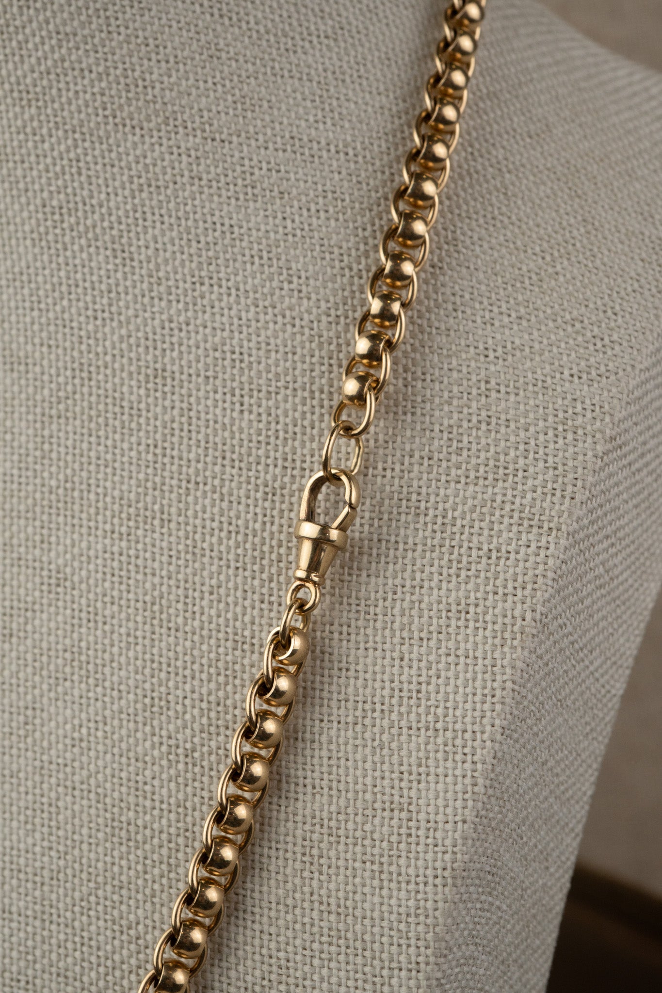 EXCEPTIONAL 9CT SUBSTANTIAL ROLLER BALL CHAIN image 6