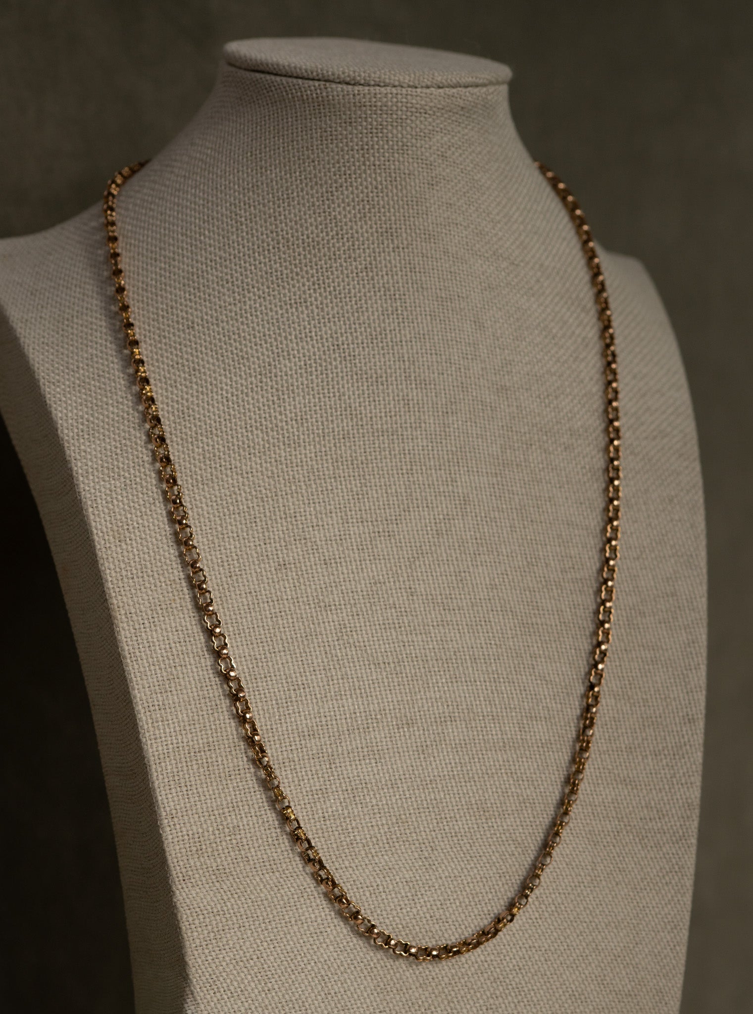 ANTIQUE 9CT GOLD SCALLOPED EDGE CHAIN RESERVED