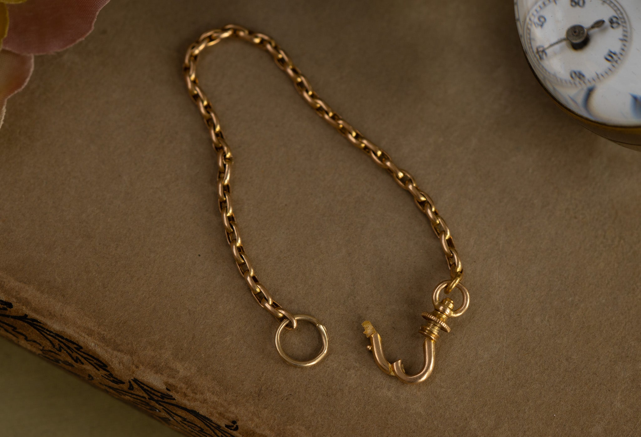 ANTIQUE 15CT EXTENDER WITH MINI SWIVEL HINGED ALBERT CLASP RESERVED