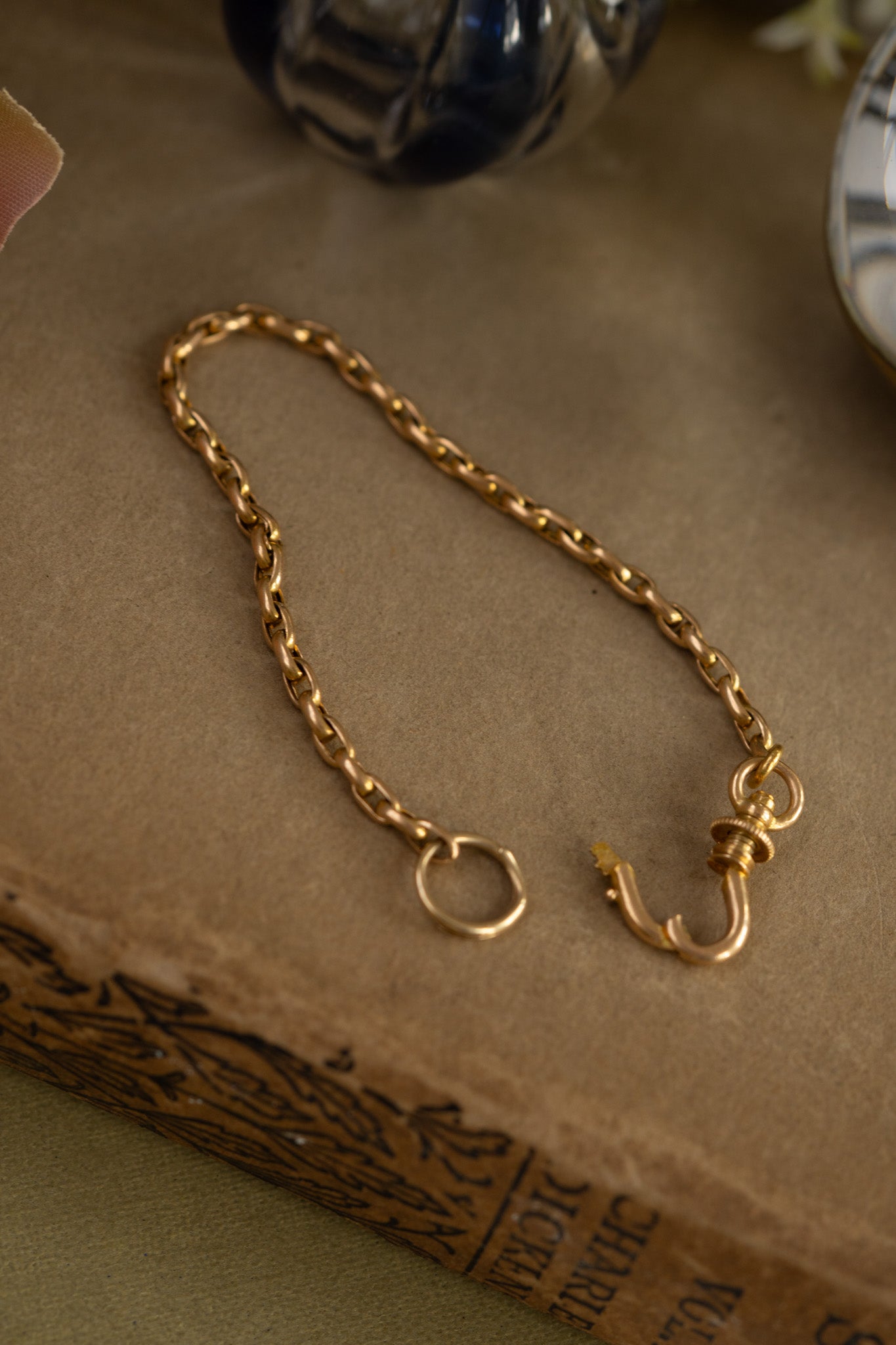 ANTIQUE 15CT EXTENDER WITH MINI SWIVEL HINGED ALBERT CLASP RESERVED