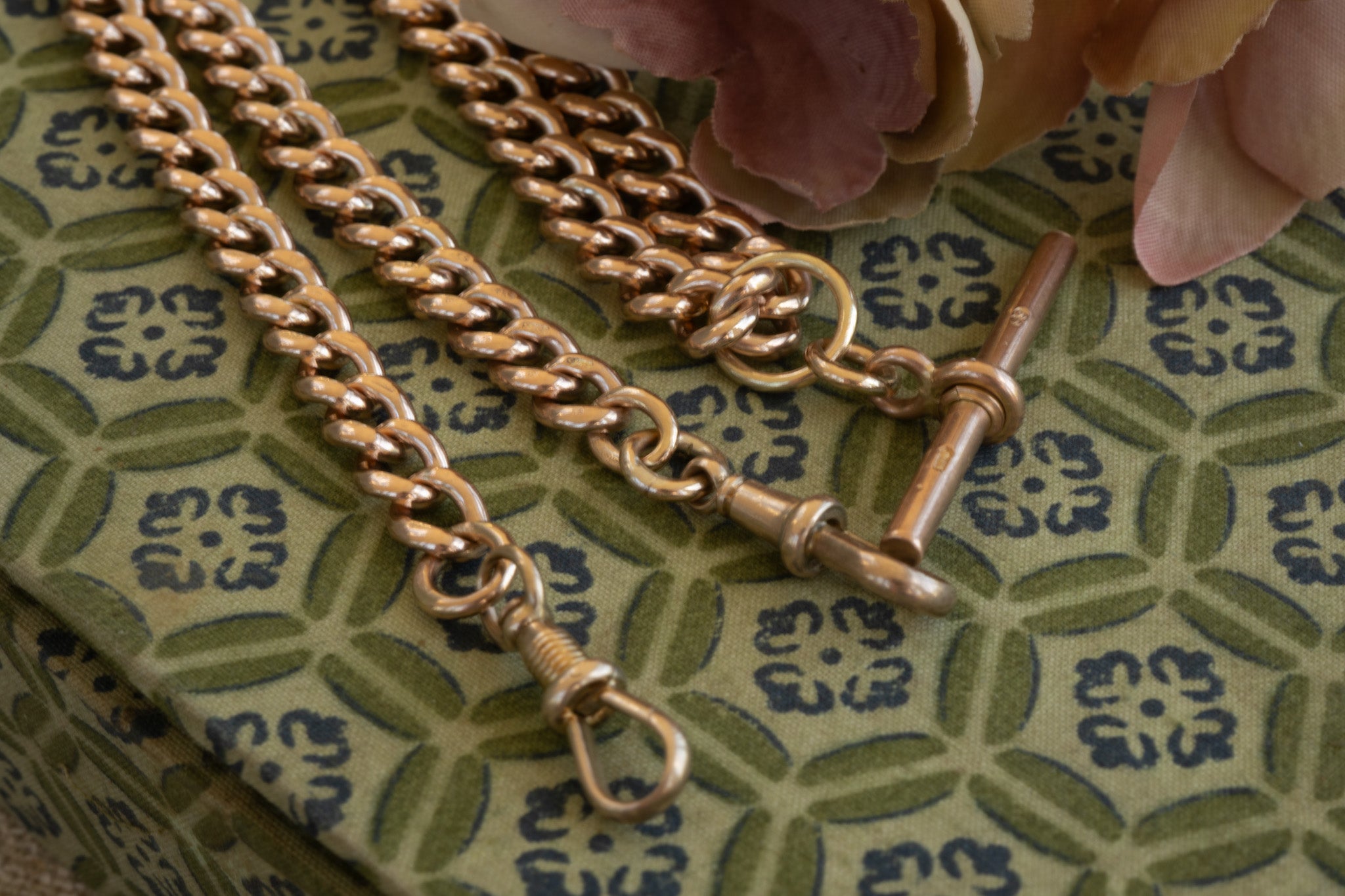 ANTIQUE 9CT GOLD DOUBLE ALBERT CHAIN WITH REMOVABLE T BAR
