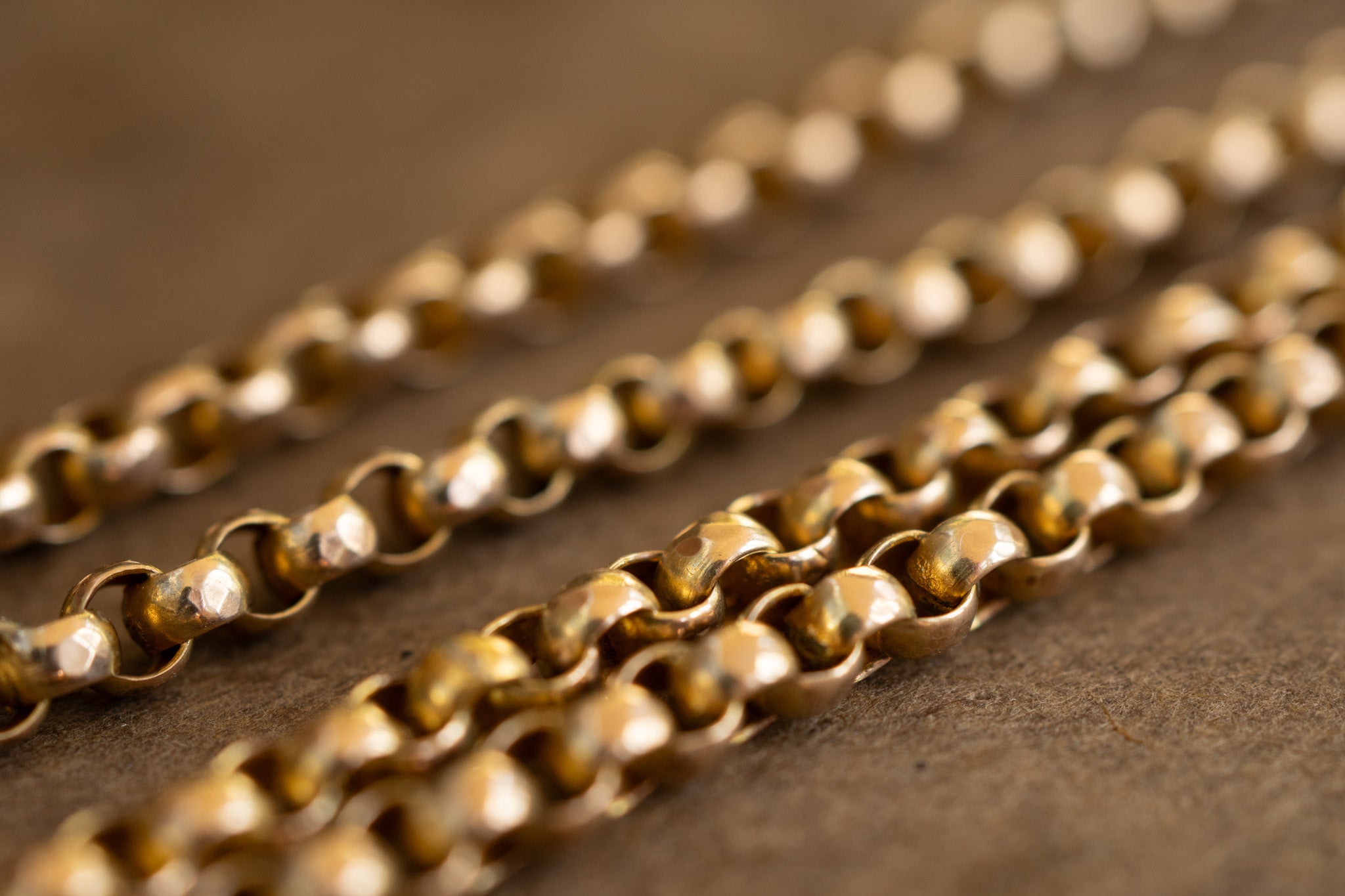 ANTIQUE LONG LINE BELCHER WITH ALBERT CLASP 9CT GOLD