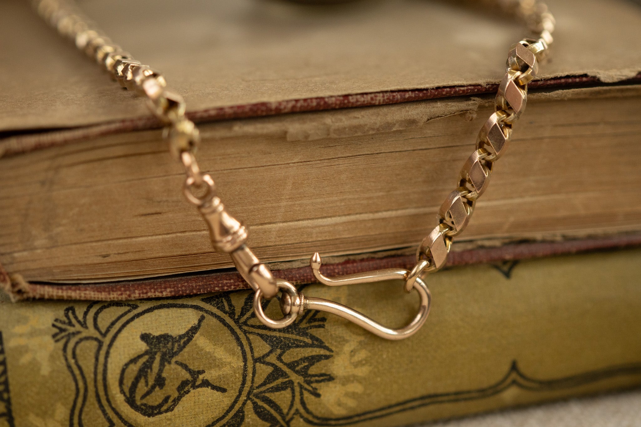 Antique 9ct gold swivel hook