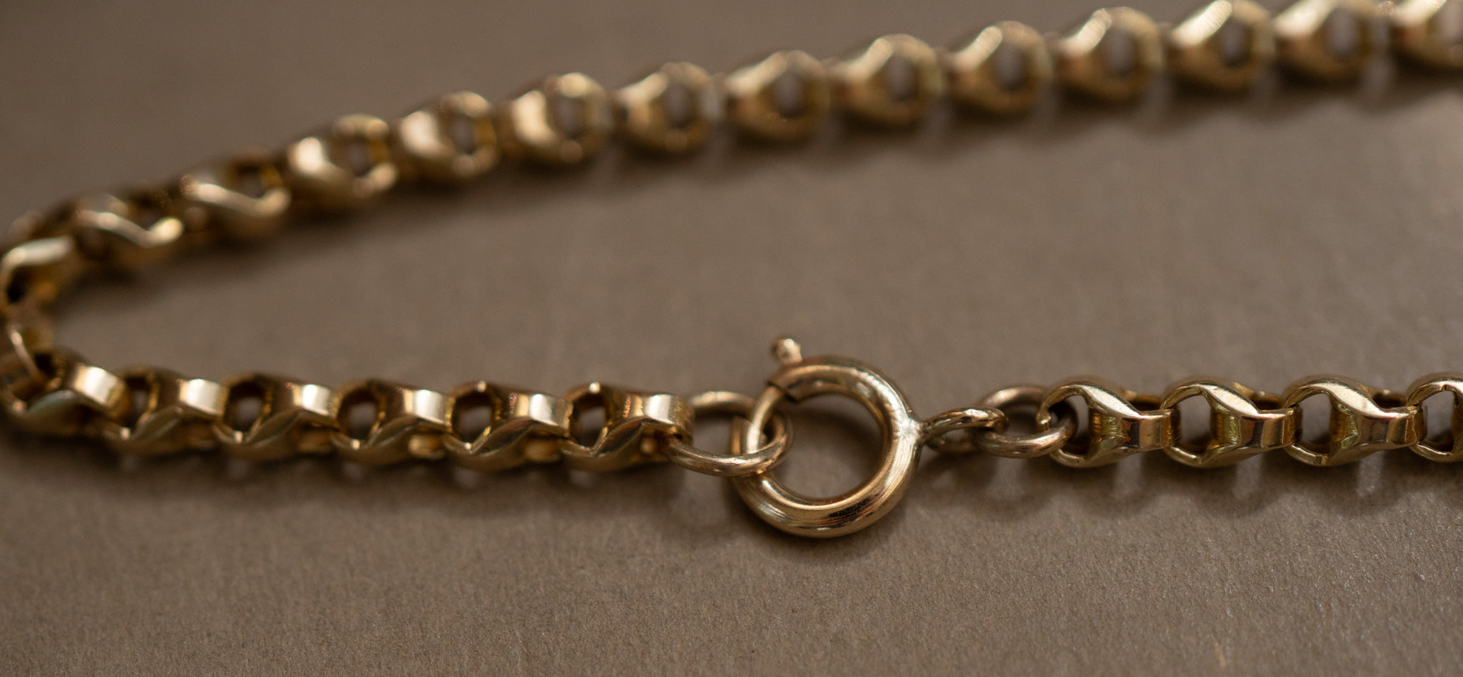 ANTIQUE YELLOW 9CT GOLD TULIP LINK CHAIN