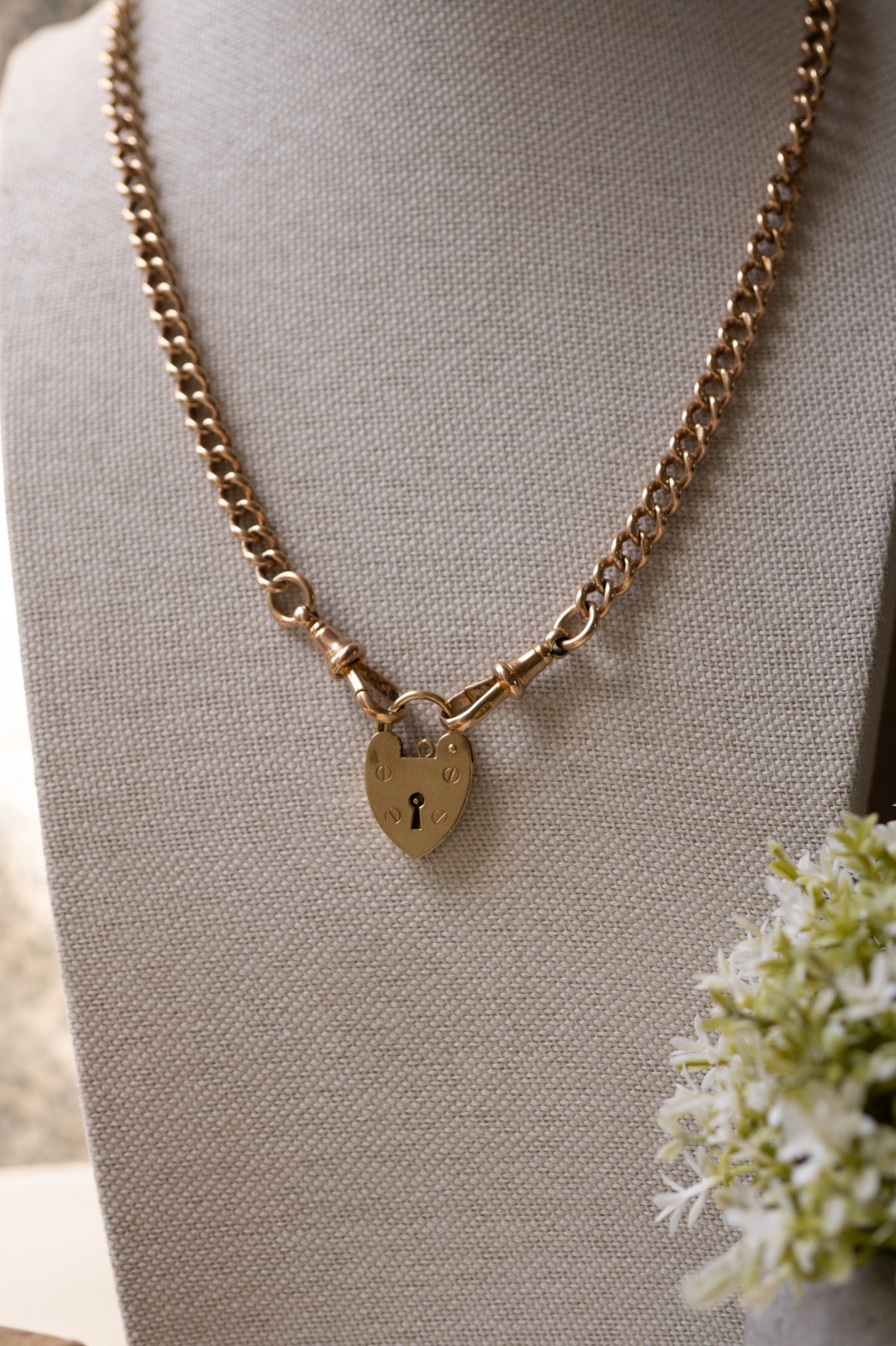 Extra large vintage 9ct gold heart padlock