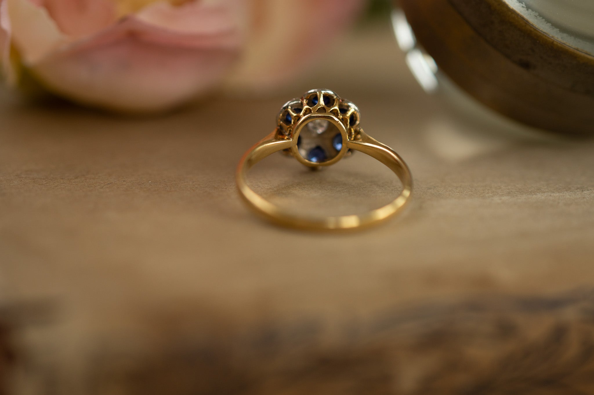 Edwardian old cut diamond and sapphire 18ct gold and platinum ring