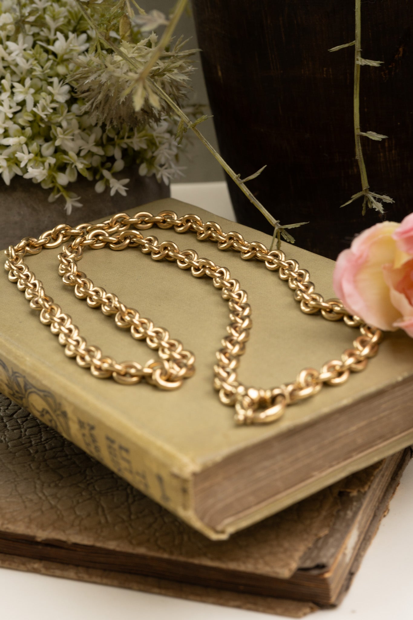9ct Gold Oversized Cable Link Chain with Puffy Bolt Clasp, 86 grams - Reserved