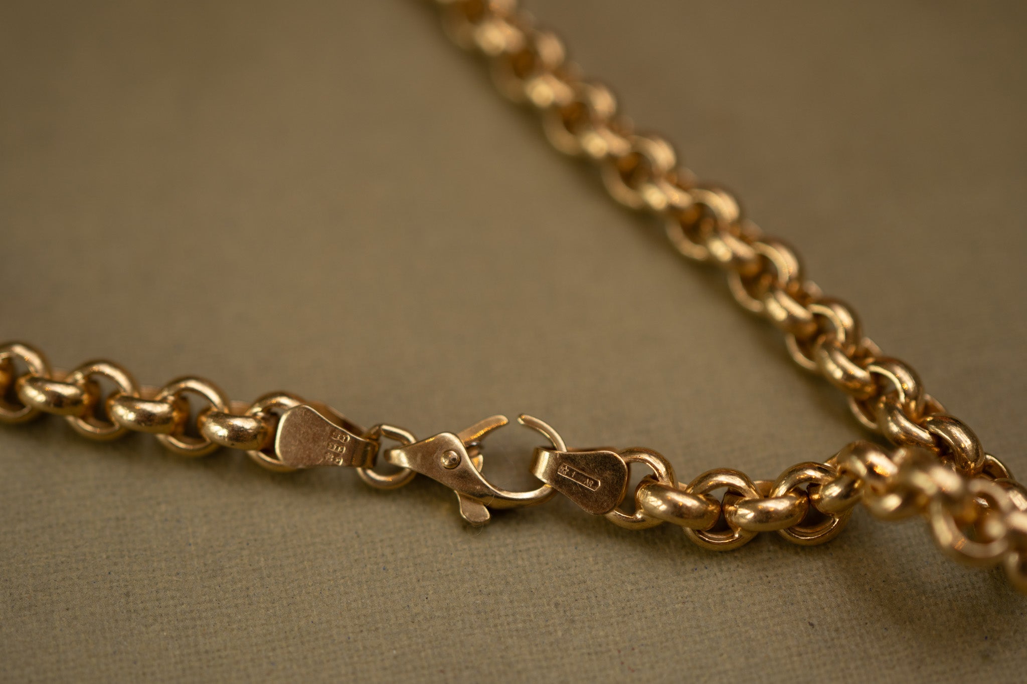 Vintage 9ct Italian Gold Belcher Chain by Unoaerre, Hallmarked 1989 - Reserved