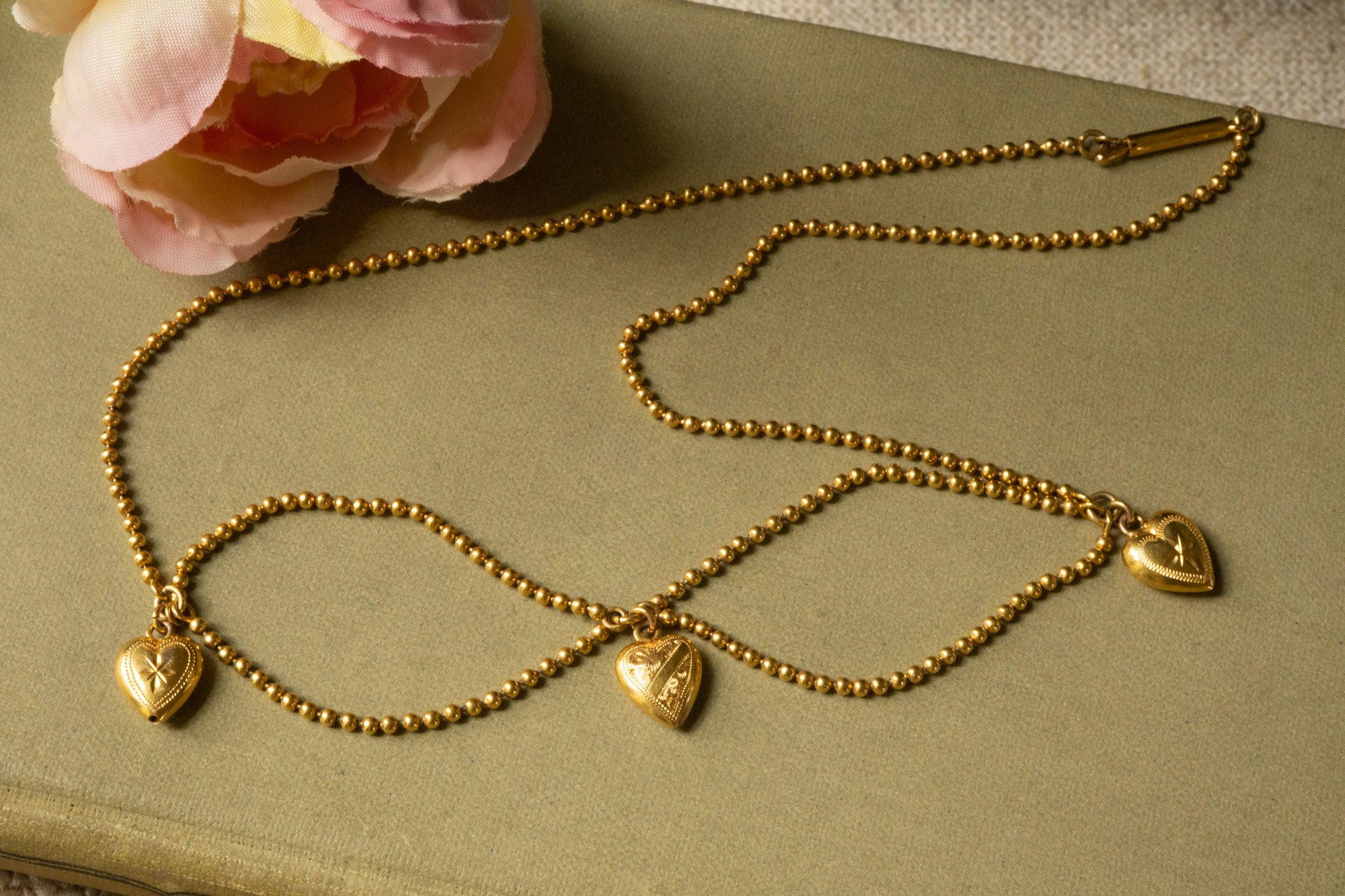 ANTIQUE 14CT FESTOON BEAD NECKLACE WITH PUFFY HEARTS RESERVED