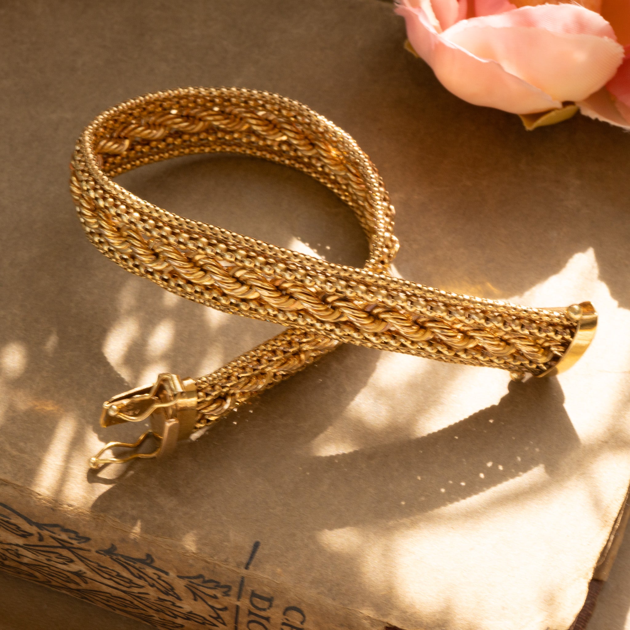 UNOAERRE 9CT GOLD WOVEN BRACELET - ITALIAN GOLD
