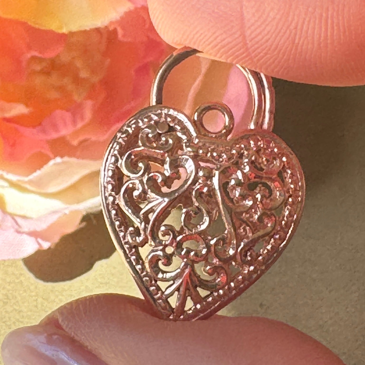 Extra large vintage 9ct rose gold open scroll heart padlock