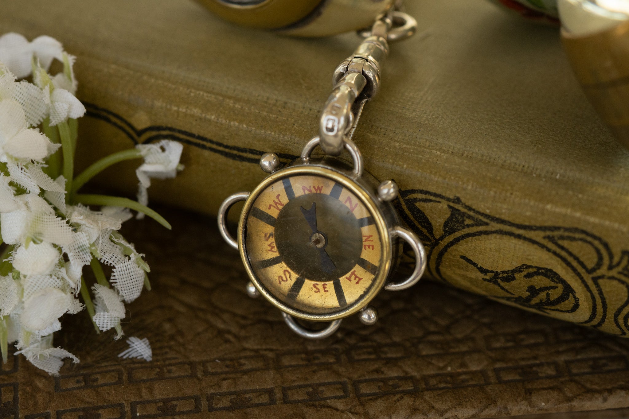 ANTIQUE SILVER  SHIPS WHEEL COMPASS image 0