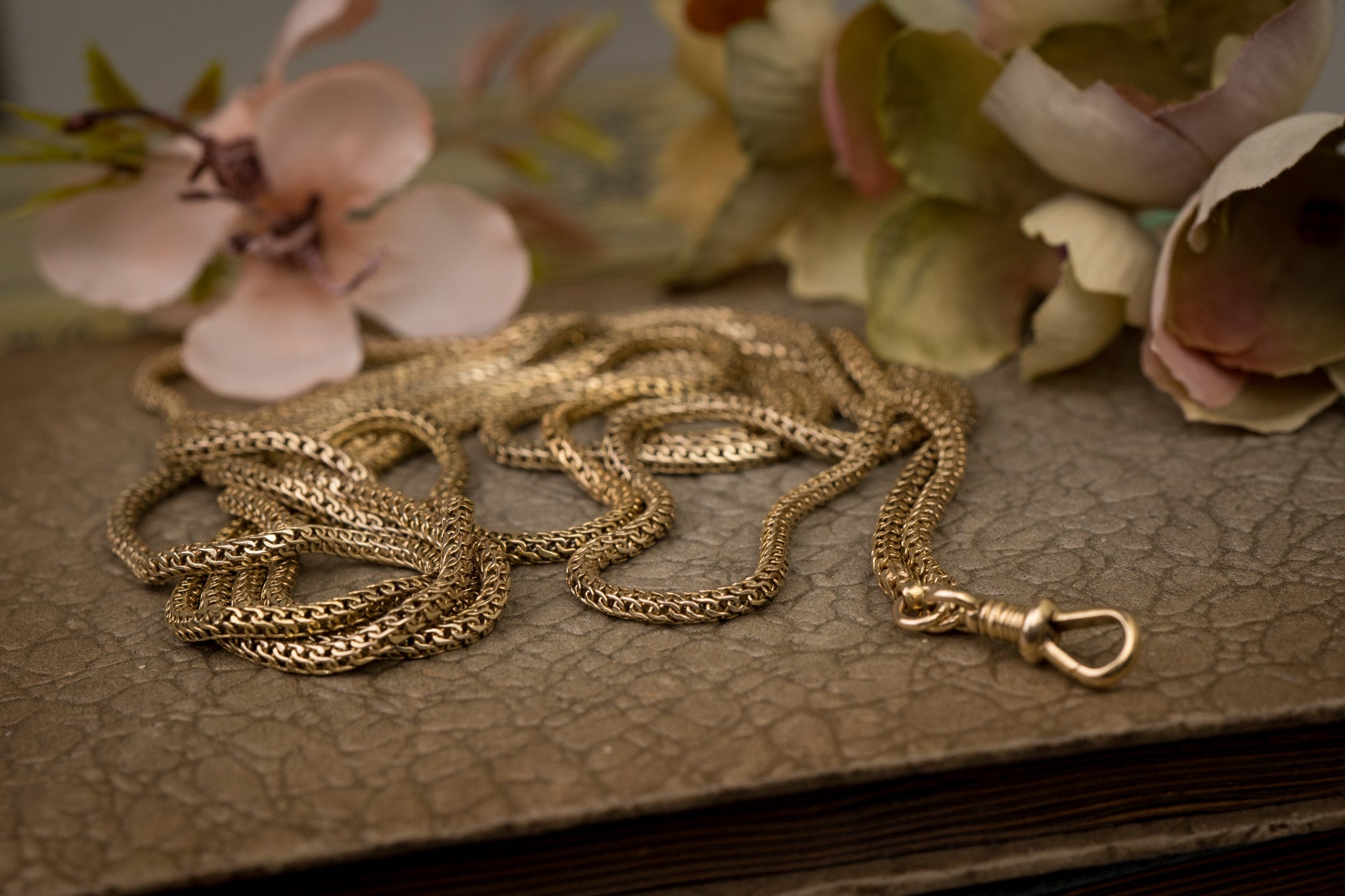 ANTIQUE 9CT GOLD S LINK GUARD CHAIN - 63 INCHES - 41.9G image 8